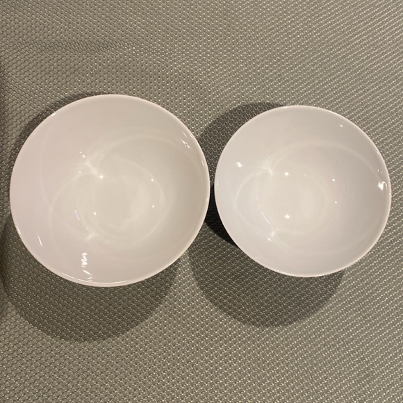 Set of 2 Vintage Porcelain Rice Noodle Bowls - Picture 3 of 6